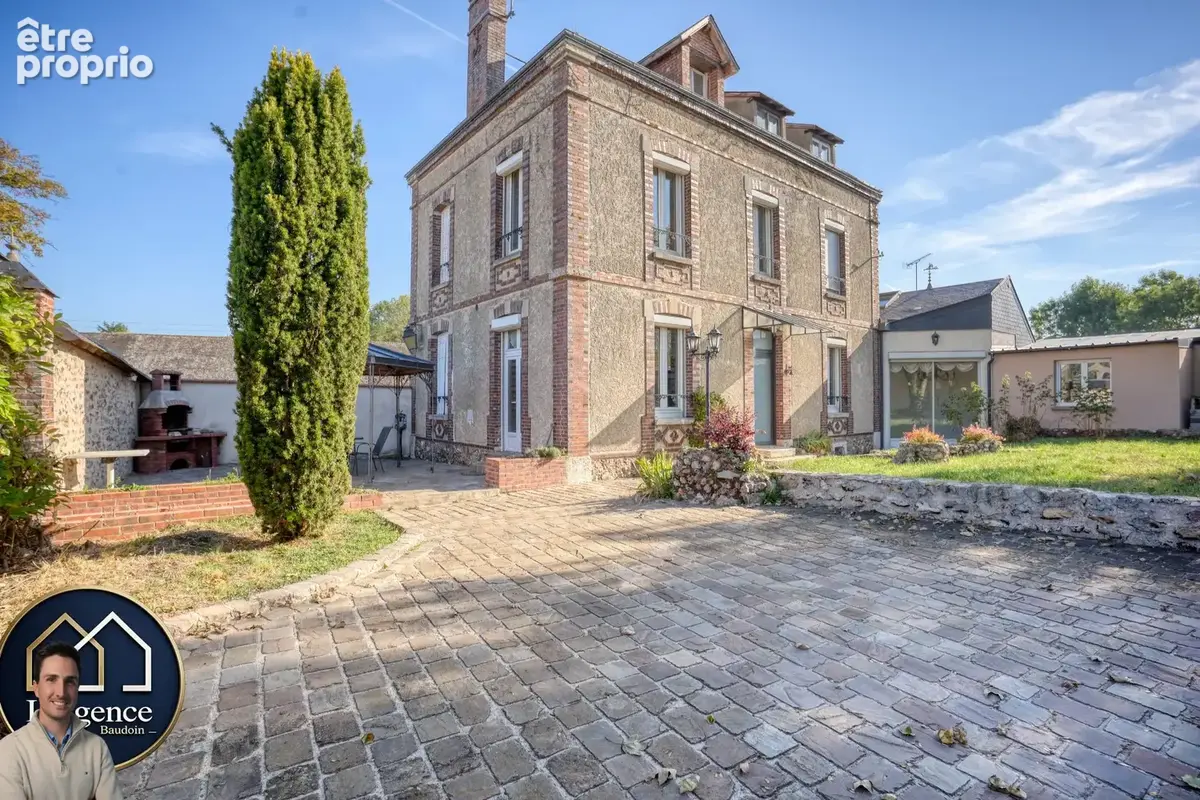 Maison à EPERNON