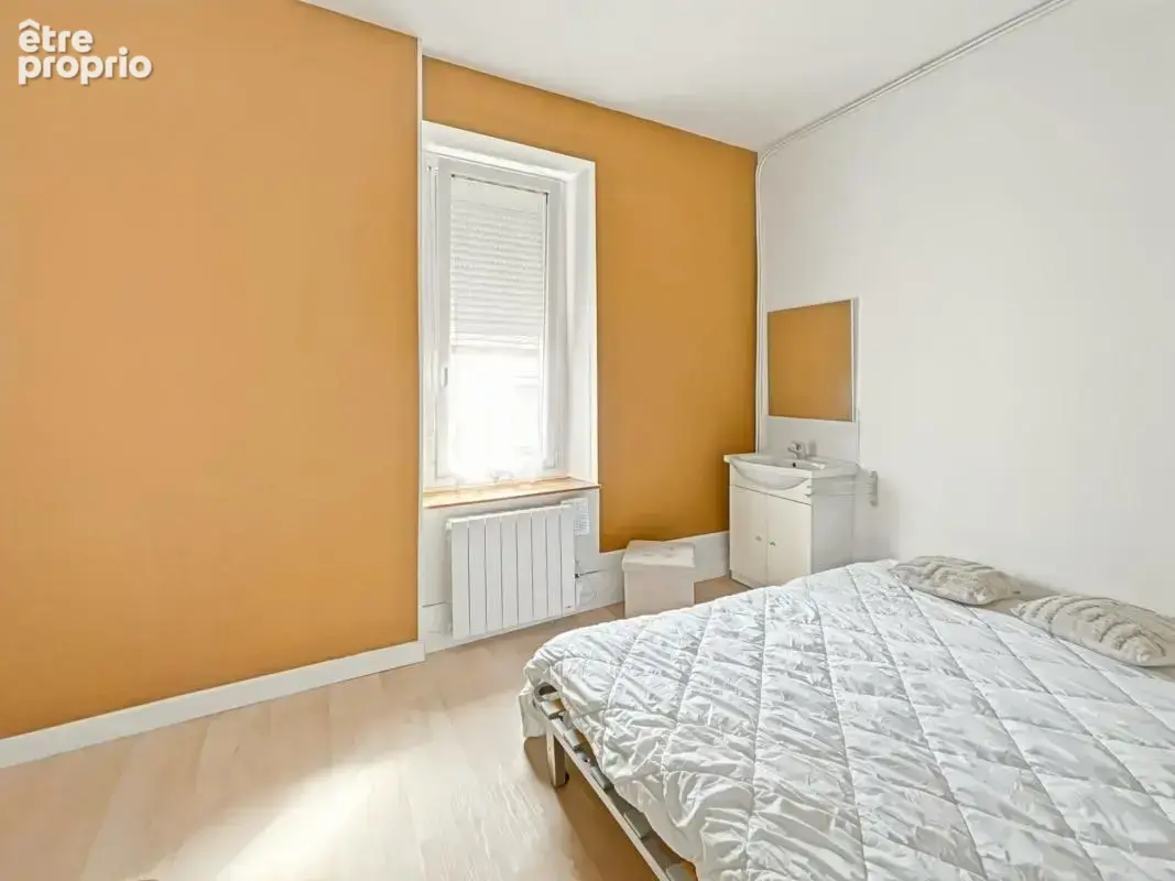 Appartement à vendre en centre ville de La Roche sur Yon - photo 4
