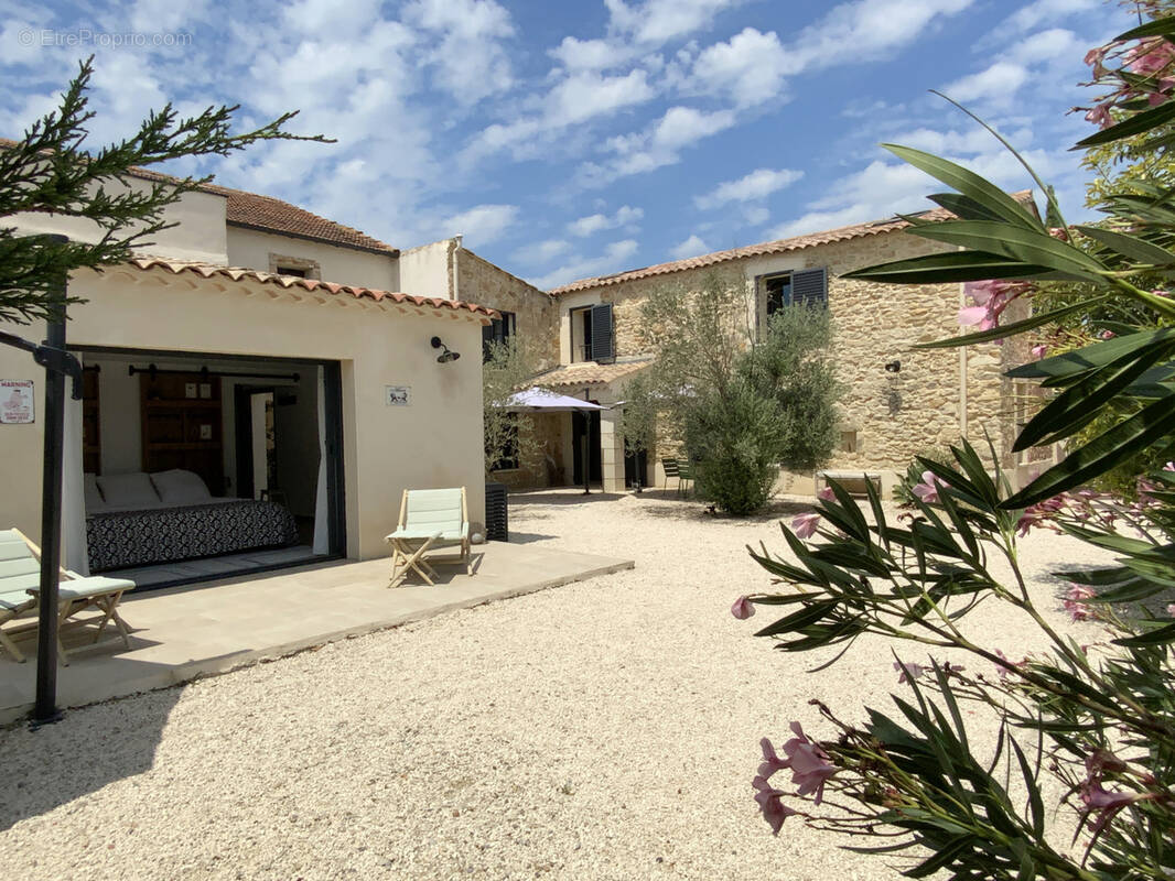 Maison à UZES