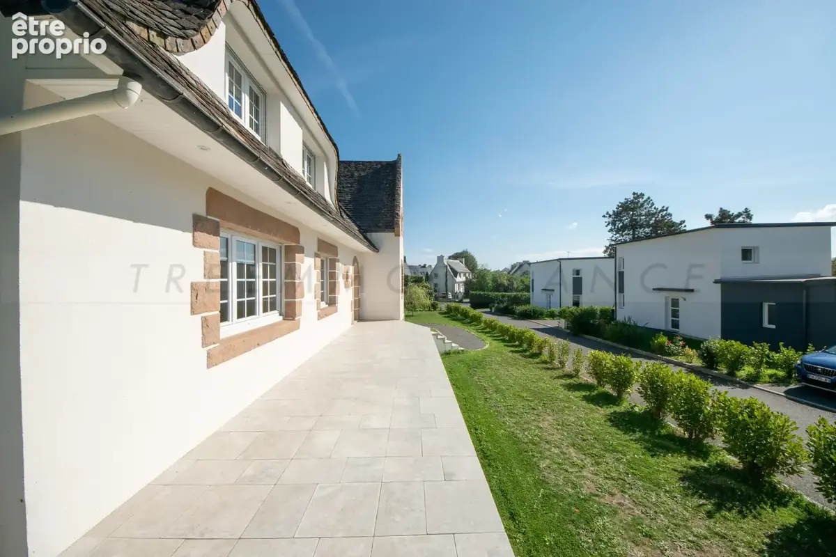 A vendre - landerneau - maison de 220 m2 - 7 chambres - terrain de 1028 m2 - 399900€ - photo 11