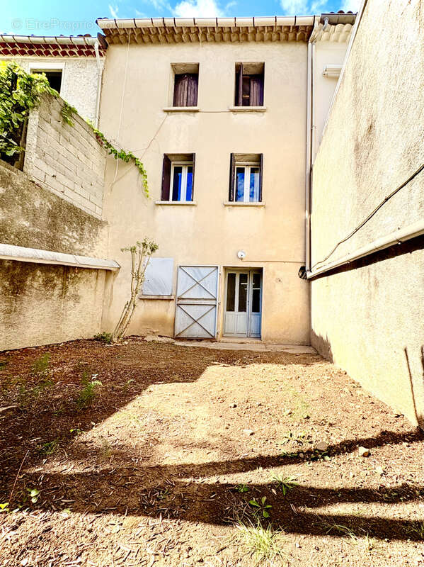 Maison à GIGNAC