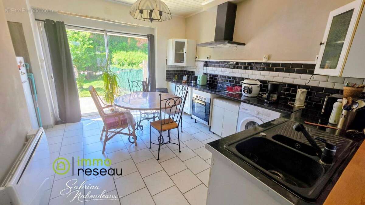Maison 64 m² à Hirson  - photo 5
