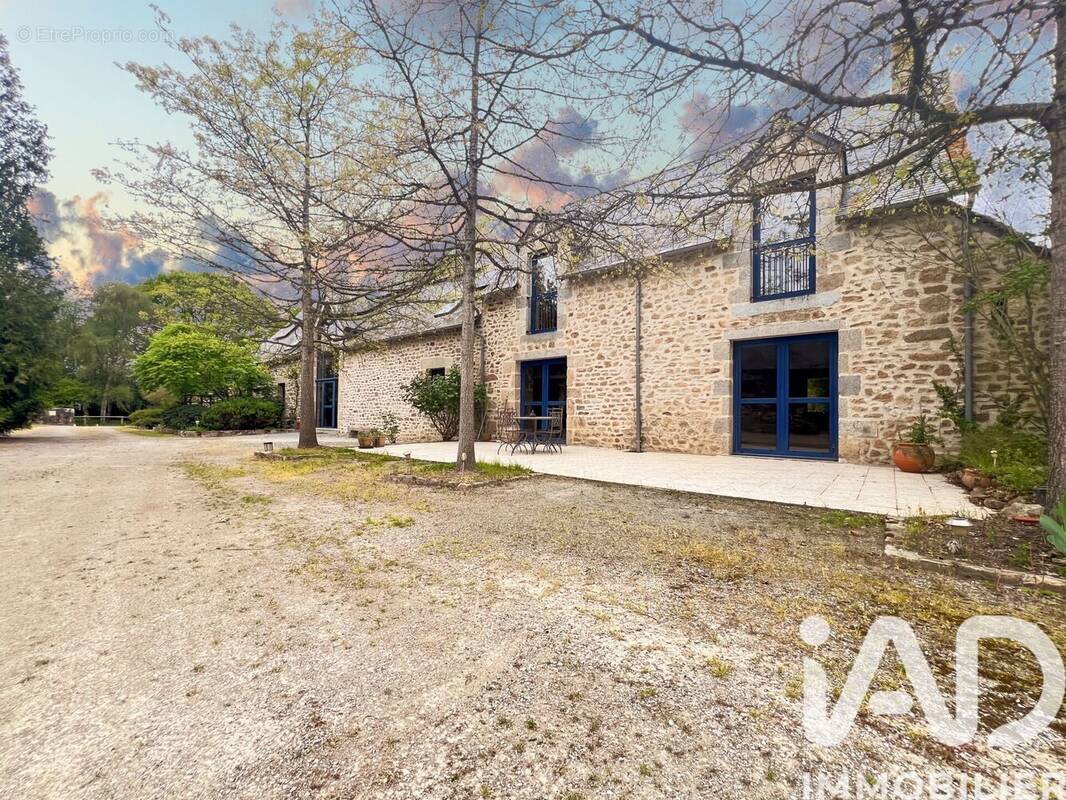 Photo 1 - Maison à EVRON