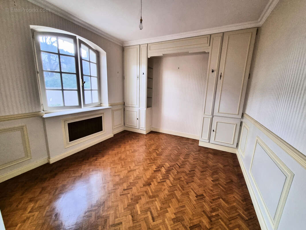 Maison à LAMALOU-LES-BAINS