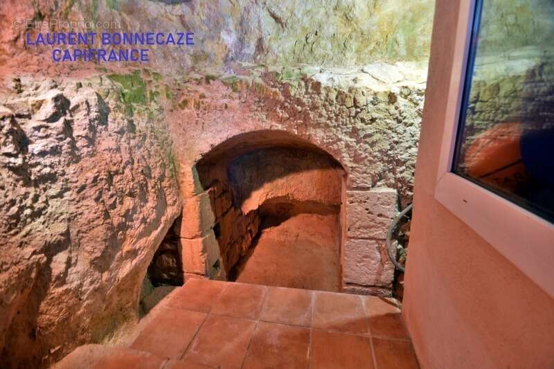 Maison à SAINT-PIERRE-DE-CLAIRAC