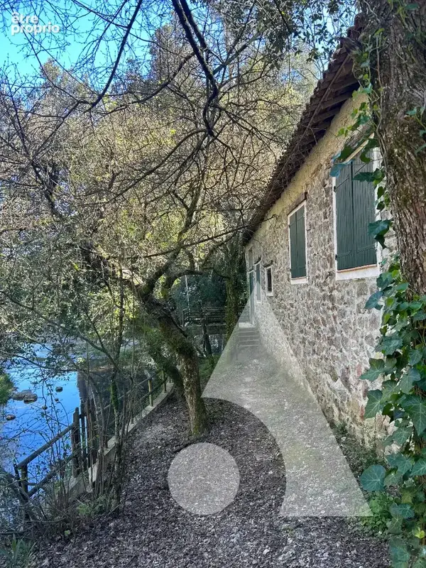 Bastide en pierre sur 1 hectare avec rivière, un lieu unique proche callas - photo 11