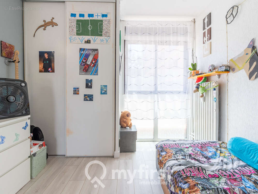 Appartement à LA VALETTE-DU-VAR