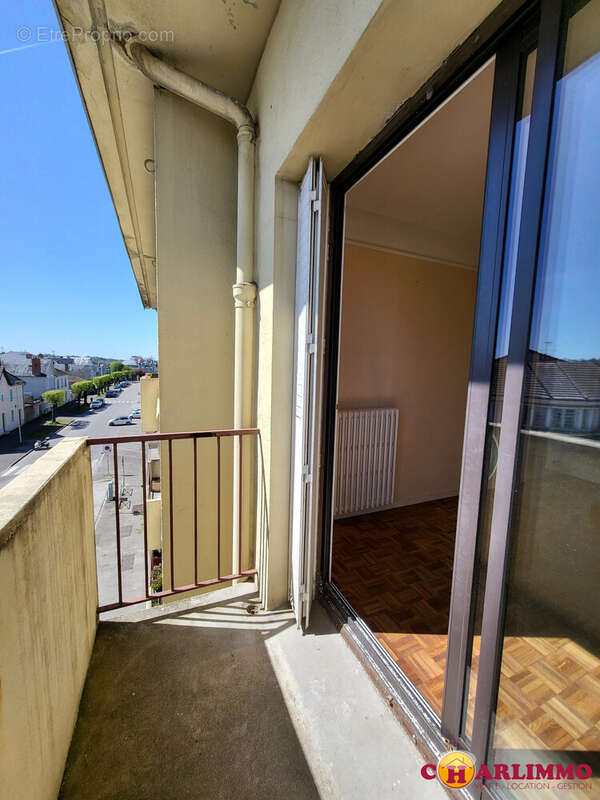 Appartement à SAINT-JUNIEN