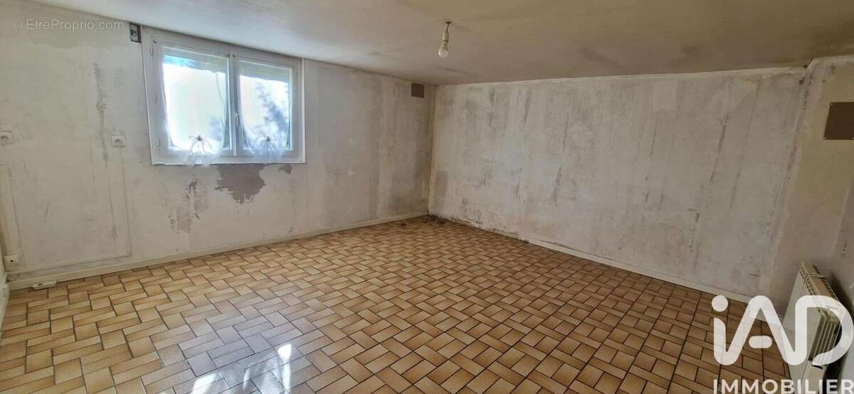 Photo 3 - Maison à EURVILLE-BIENVILLE