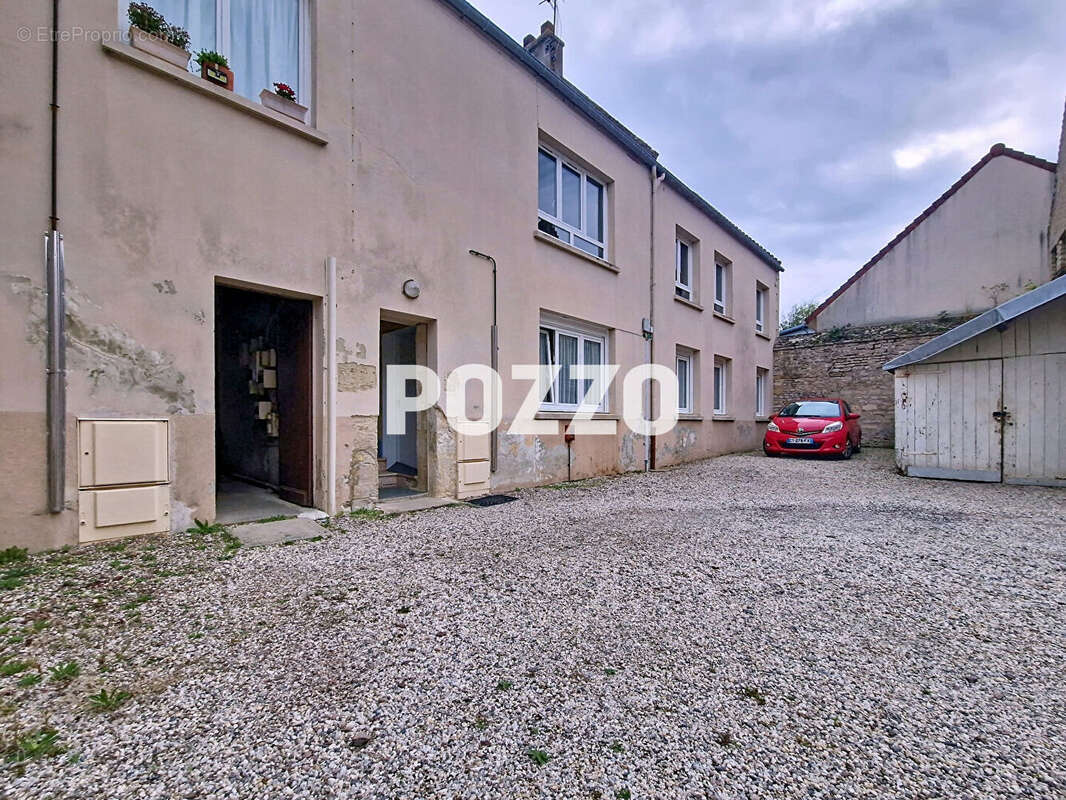 Appartement à LION-SUR-MER