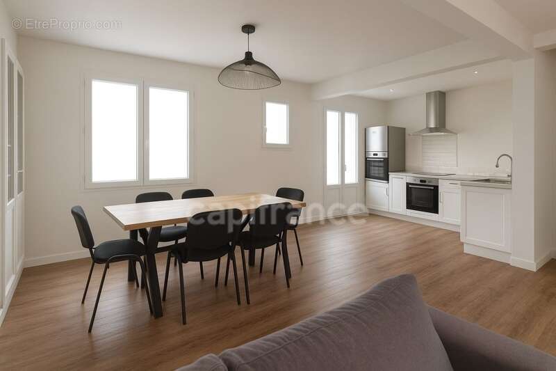 Maison à vendre 4 pièces ROYAN (17) - Quartier du parc - Grand Garage - photo 4