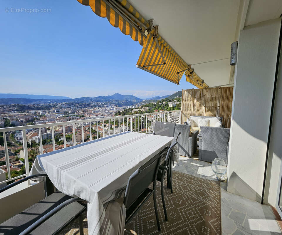 Appartement à NICE
