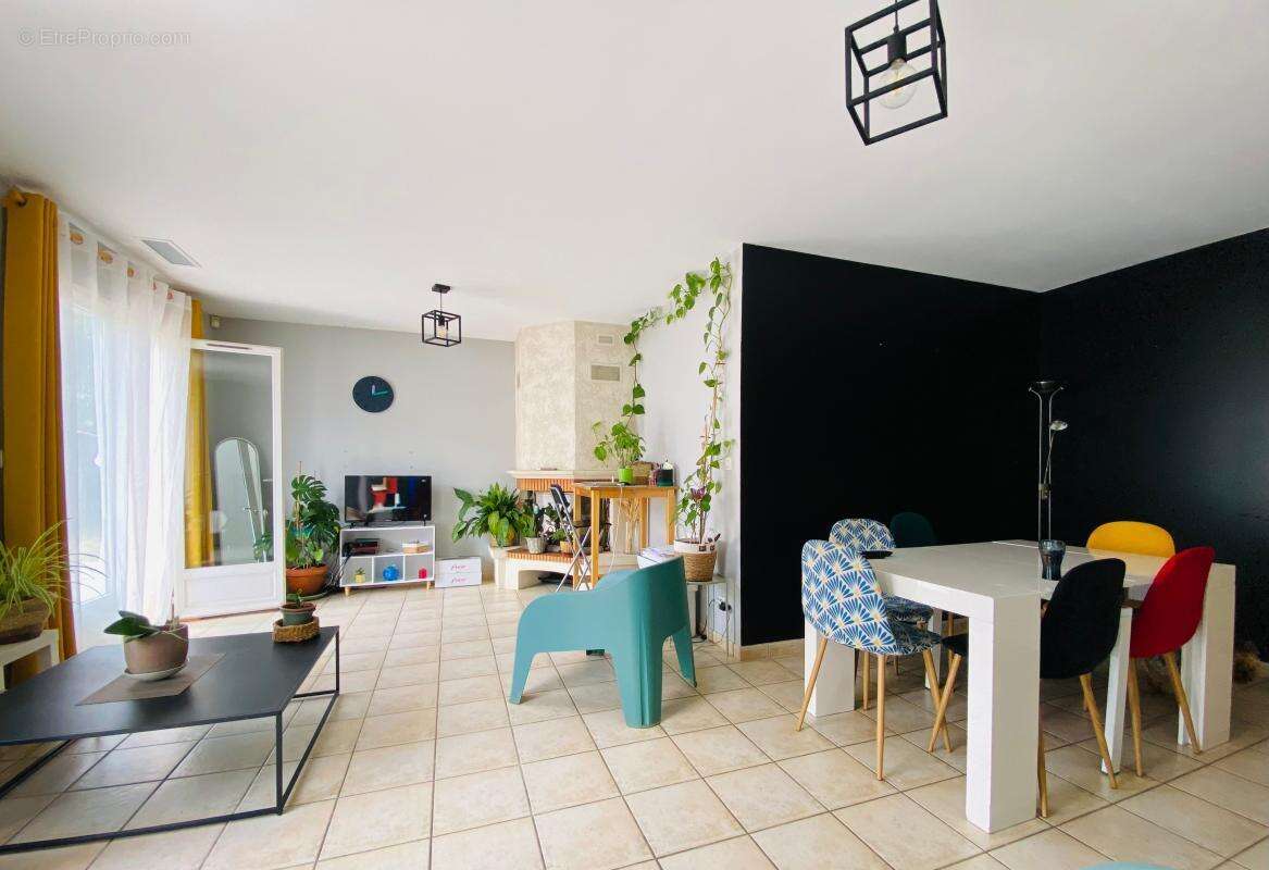 Maison à ROQUES