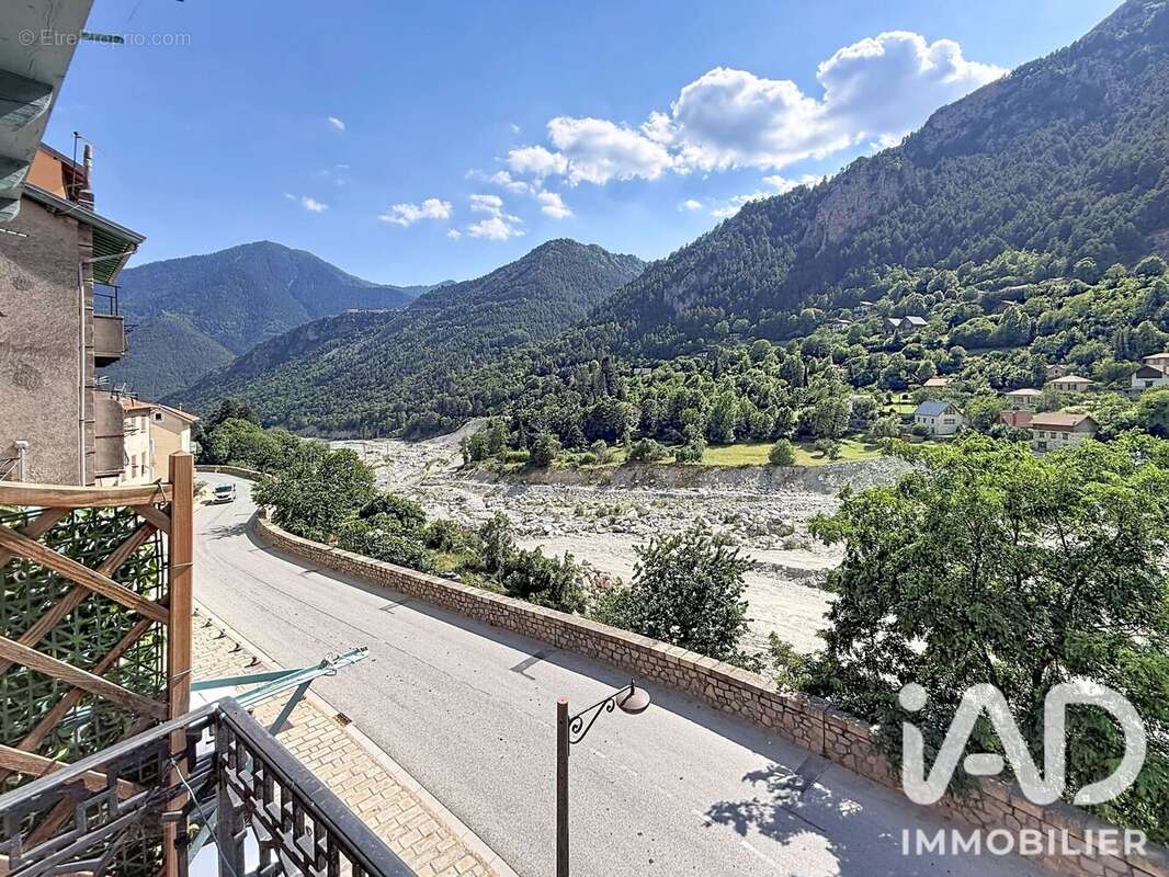 Appartement 34 m² à Saint-Martin-Vesubie  - photo 9