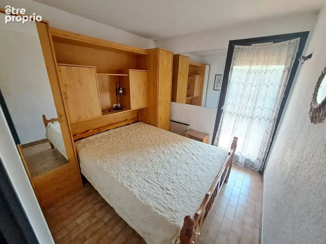 Le cap d'agde t3 + cabine en rez de jardin avec parking. - photo 6