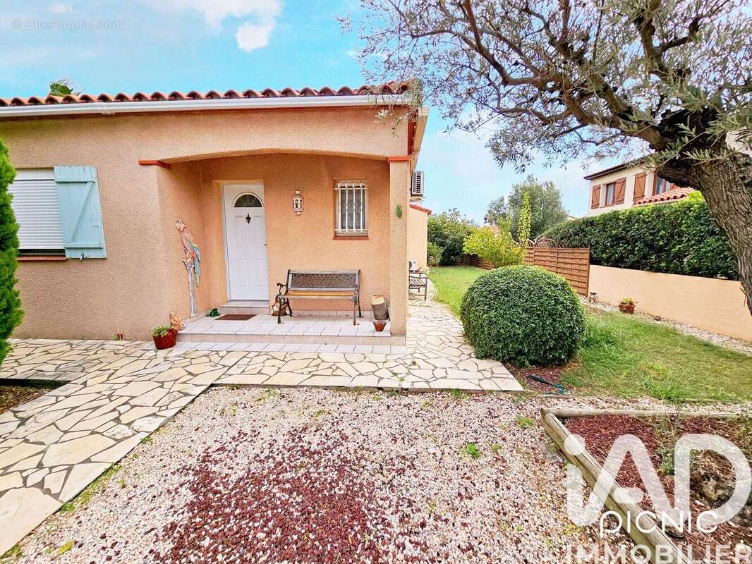 Photo 2 - Maison à VILLENEUVE-DE-LA-RAHO