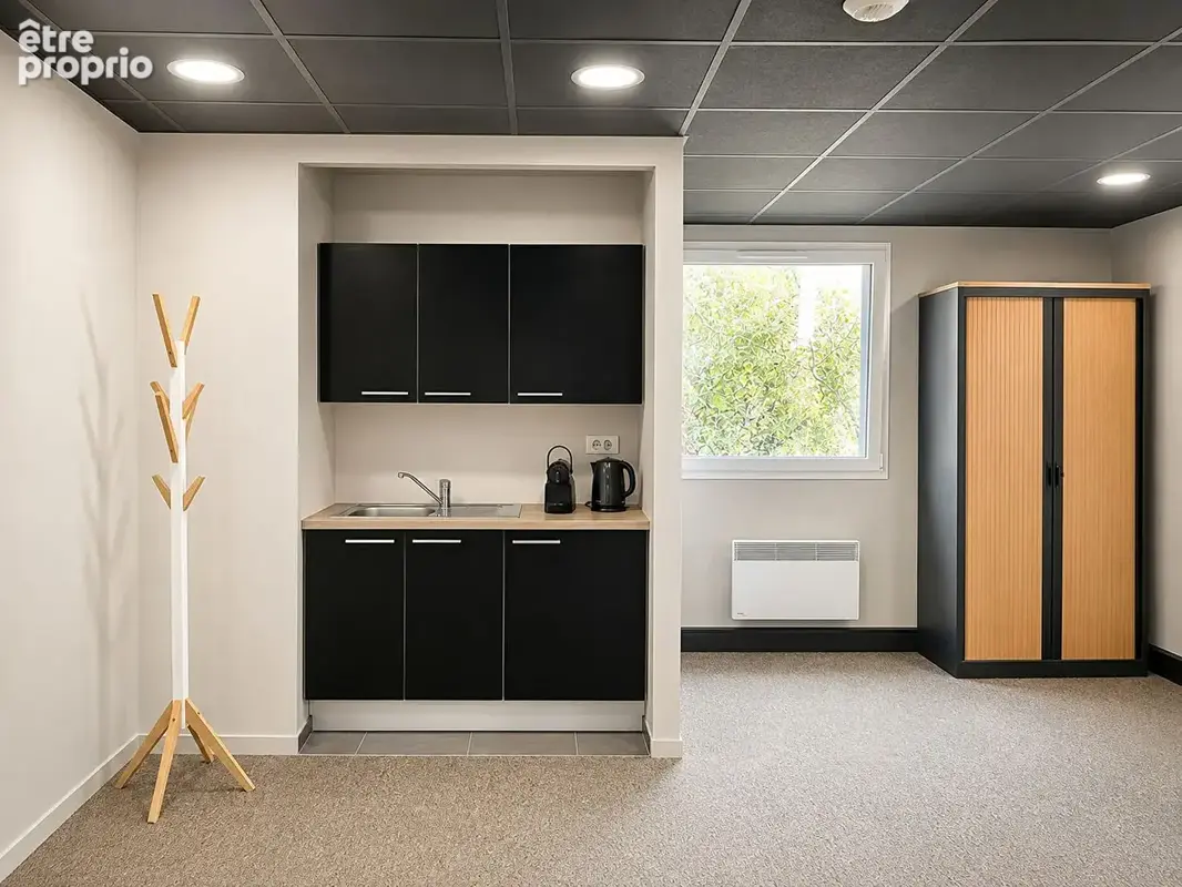 Bureaux aménagés avec 4 parkings et 2 terrasses - Business Park - photo 7