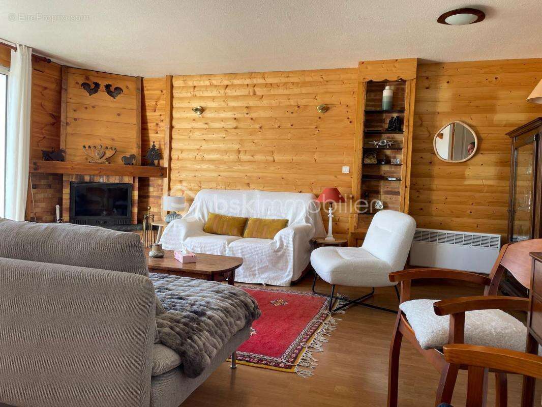 Maison à LES ANGLES