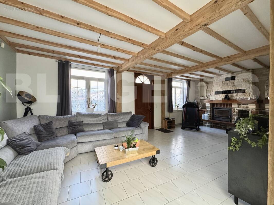 pdv - Maison à WINGLES