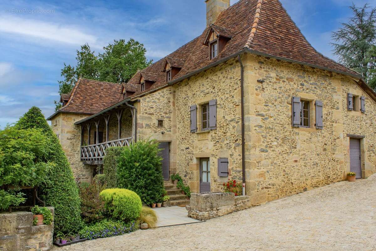 Maison à SAINT-CERE