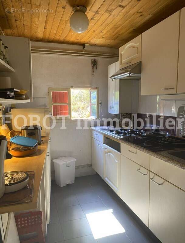 Maison à LE CHAMBON