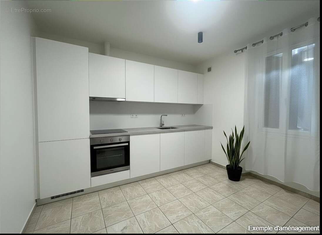 Appartement à MARSEILLE-3E