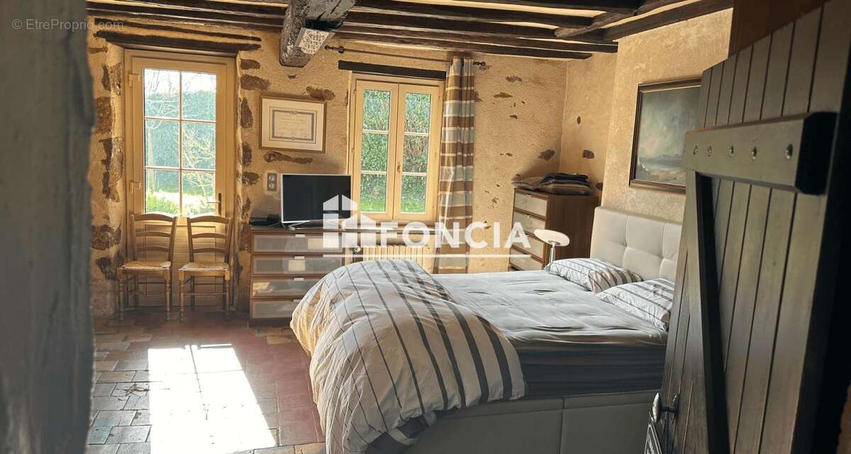 Maison de caractère en pleine campagne - photo 7
