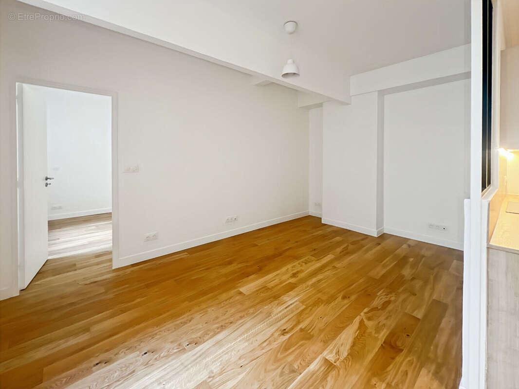 Appartement Paris 2 pièce(s) 35 m2 - photo 5