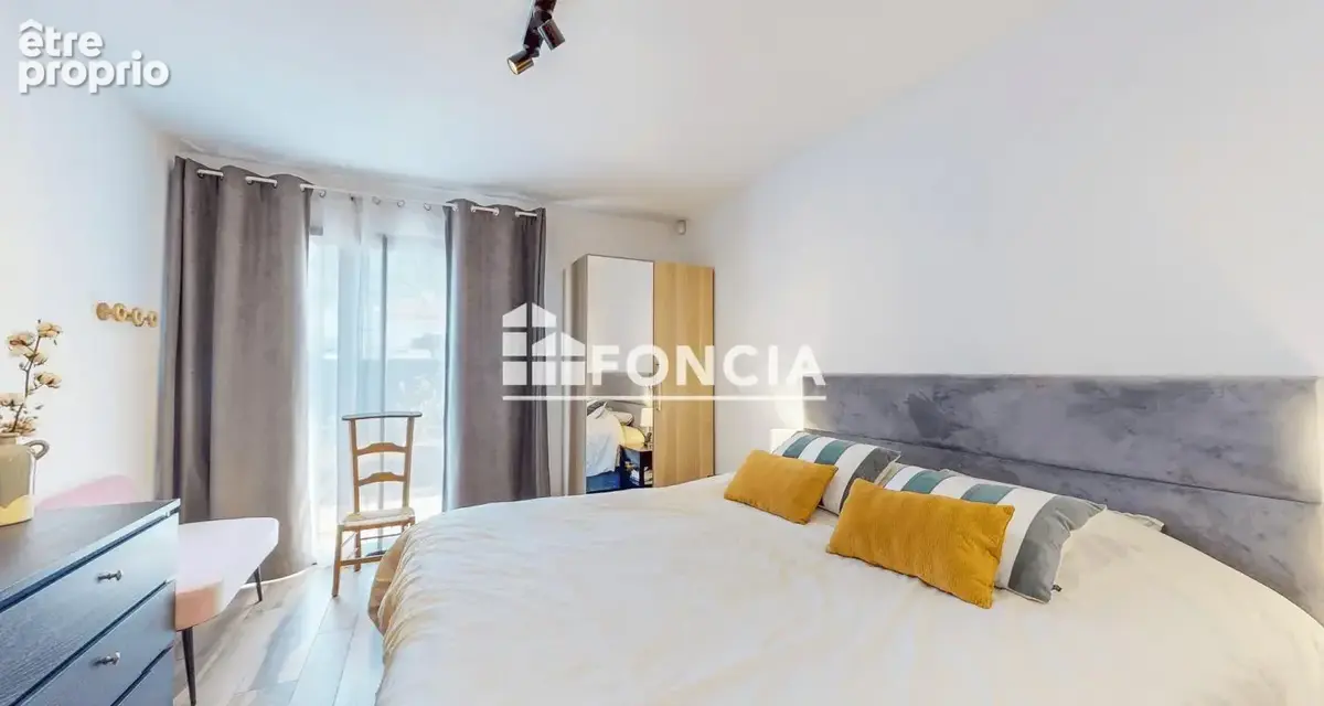 Maison contemporaine de 2019 située à Saint Martin d'Hères Village - photo 9