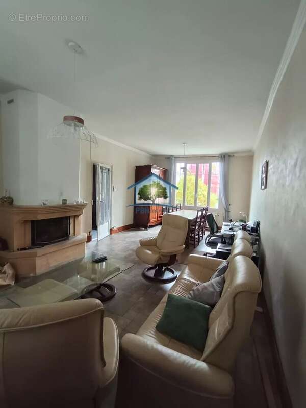 Maison à L&#039;AIGLE