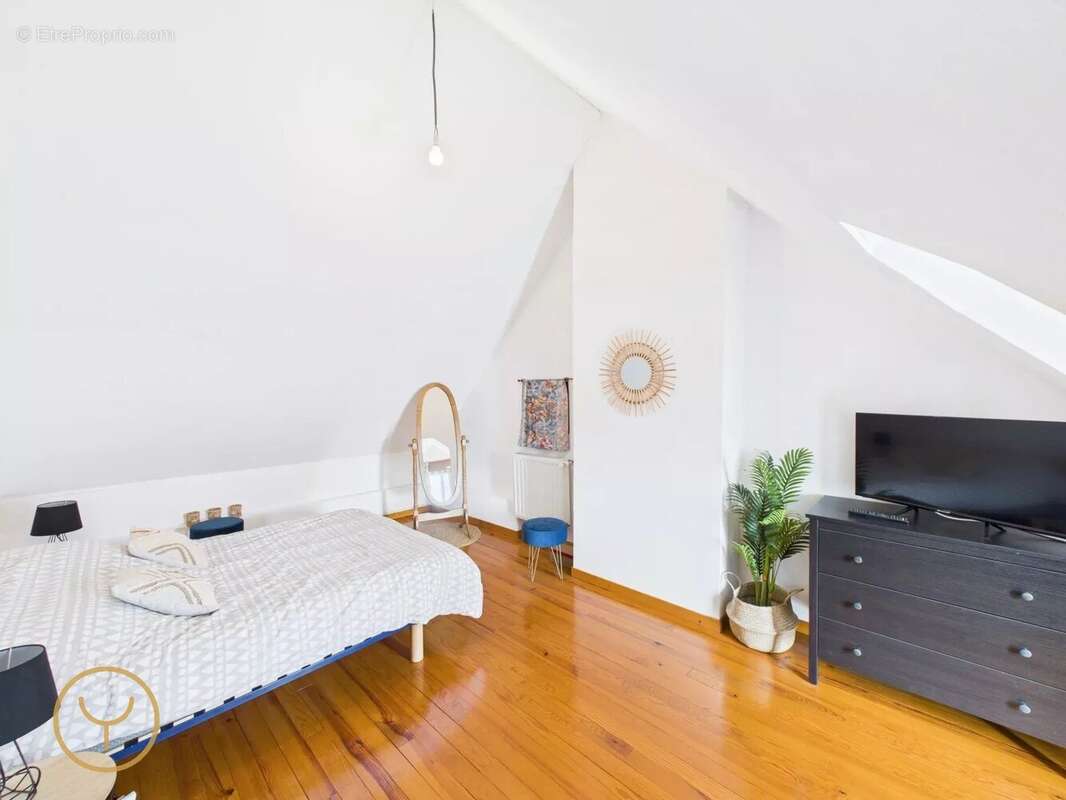 Maison à MARIGNY-LE-CHATEL