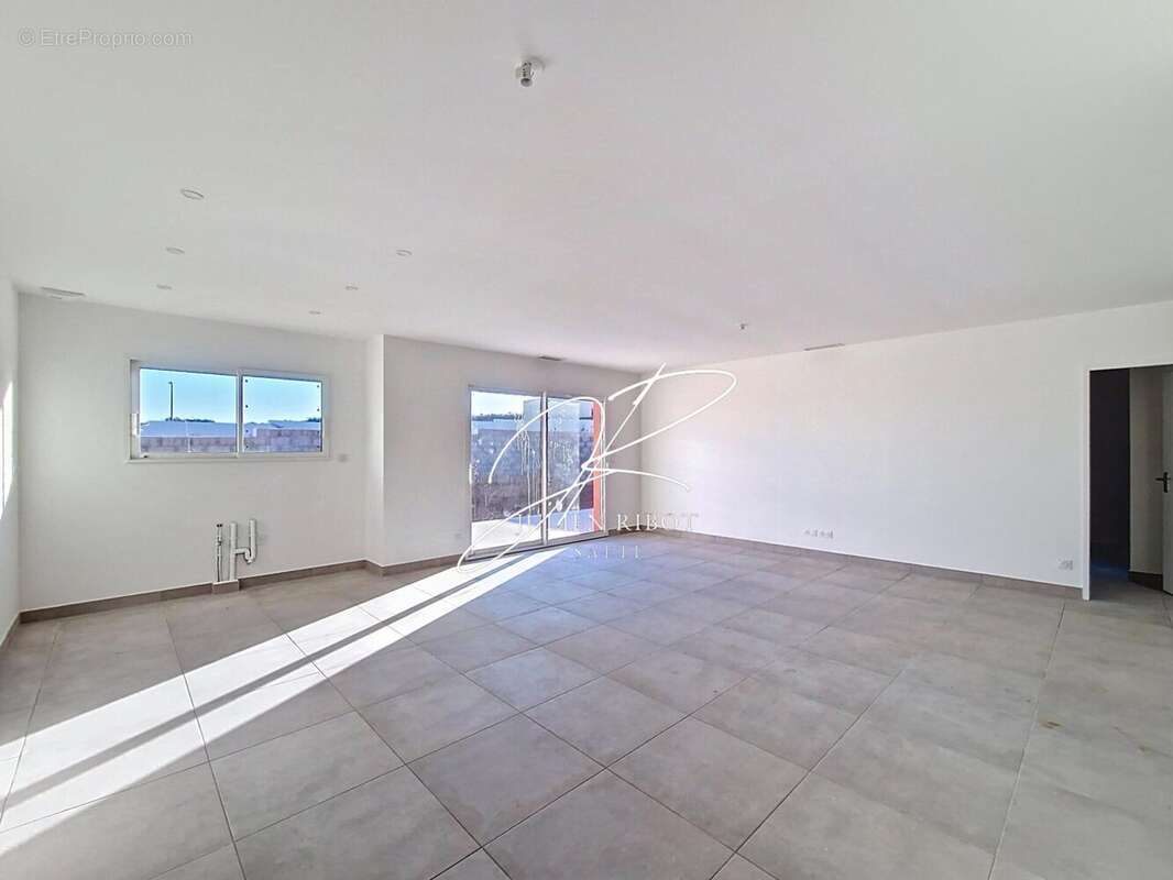 Photo 3 - Maison à SAUVIAN