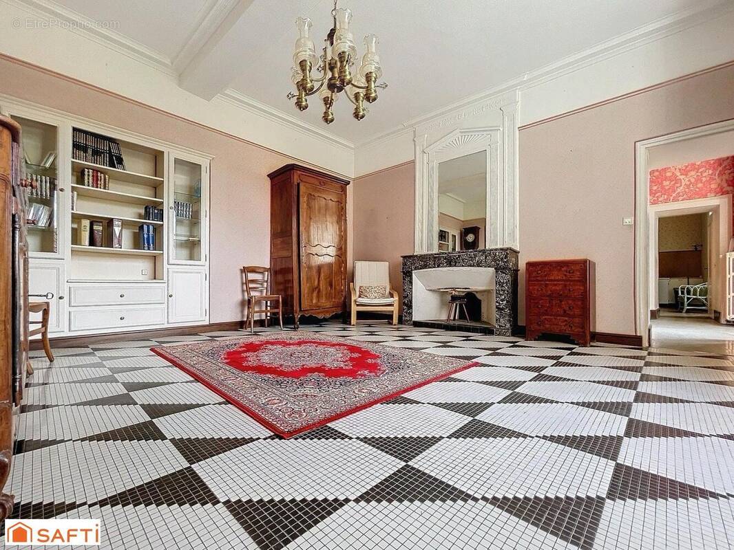 Photo 1 - Maison à MORTAGNE-SUR-SEVRE