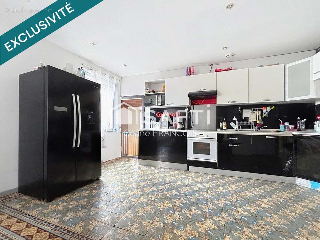 Photo 2 - Maison à BUS