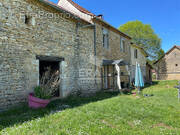 Maison à COULAURES
