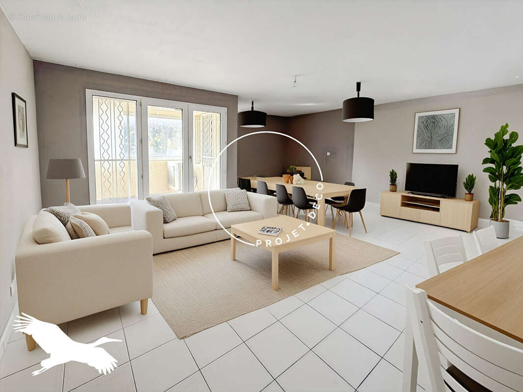 Appartement à MARSEILLE-11E