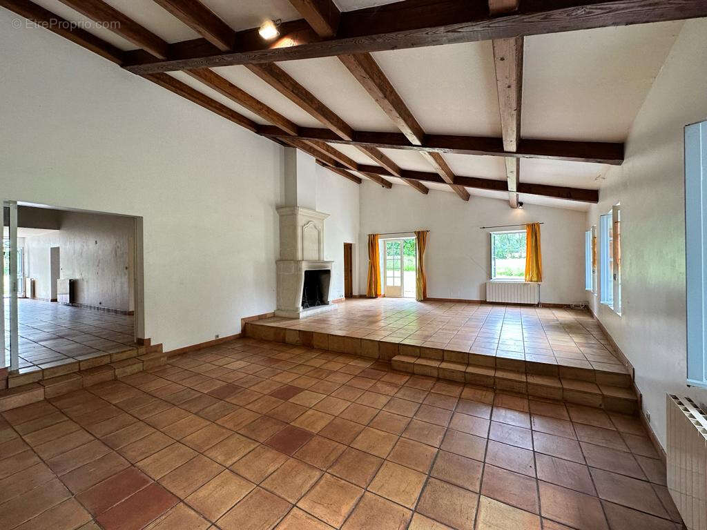 Maison à SAINT-DIZANT-DU-BOIS