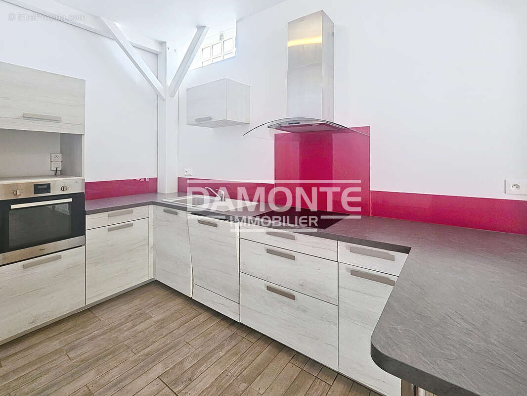 Coup de cœur assuré ! Appartement de caractère entièrement rénové   86,70 m2 - photo 3