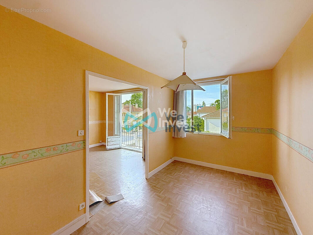 Appartement à BILLERE
