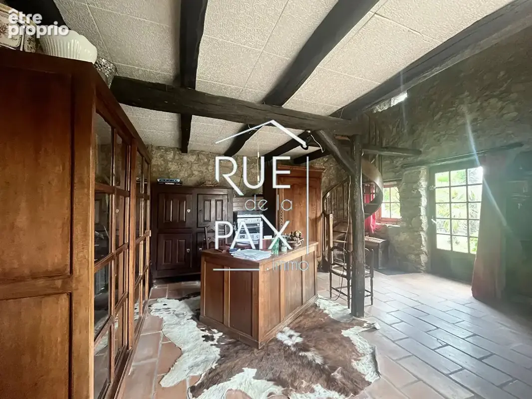 Maison en pierre avec piscine - photo 11