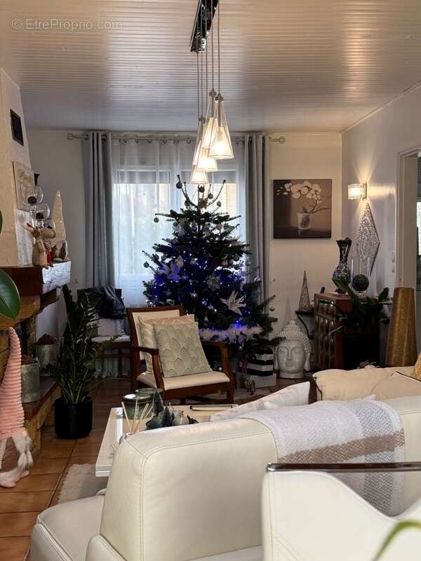 Maison à CHAMPIGNY-SUR-MARNE