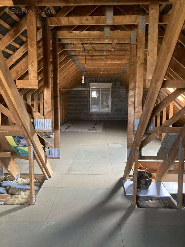 Maison à DONVILLE-LES-BAINS