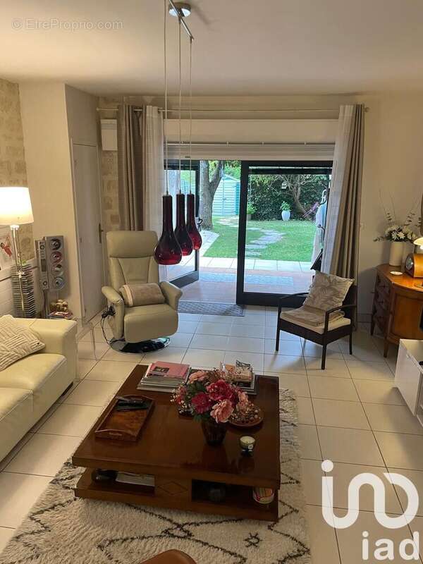 Photo 7 - Appartement à HARDRICOURT