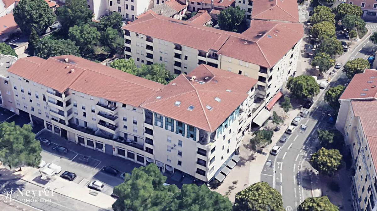 Appartement à OULLINS