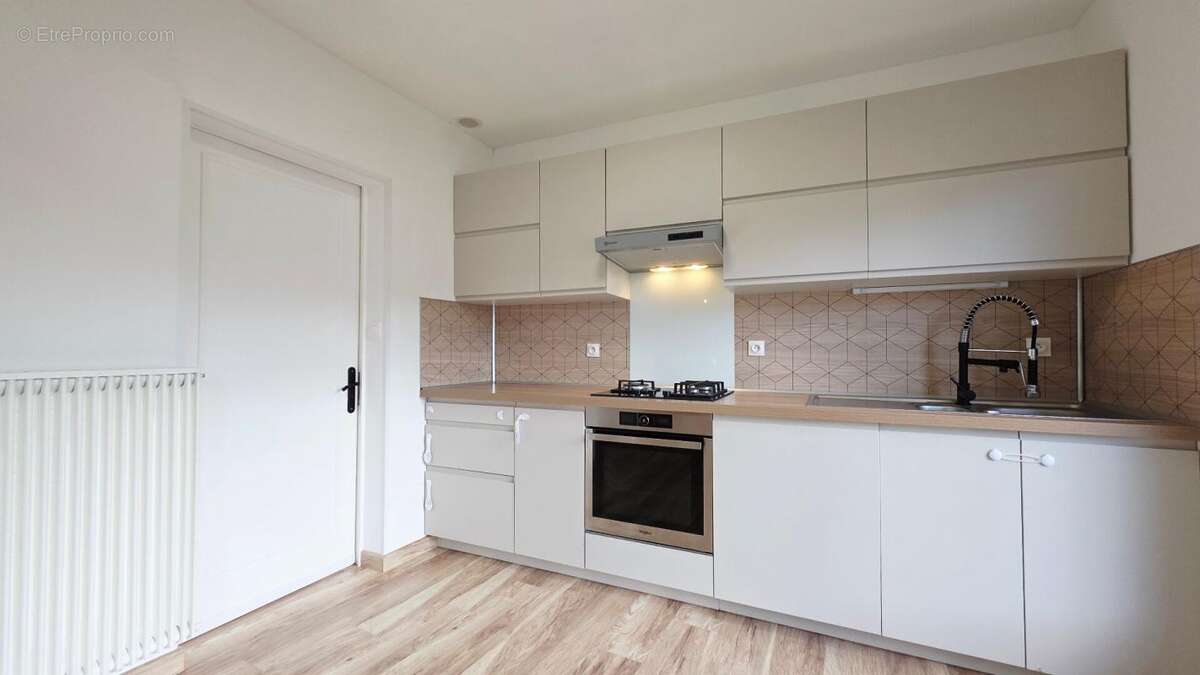 Maison à MEHUN-SUR-YEVRE