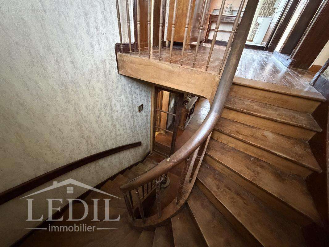 Maison à MAUVEZIN