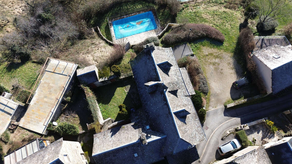 Maison à CASTELNAU-DE-MANDAILLES