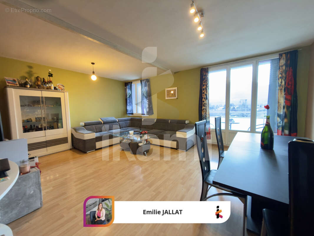 Appartement à SAINT-MARTIN-LE-VINOUX