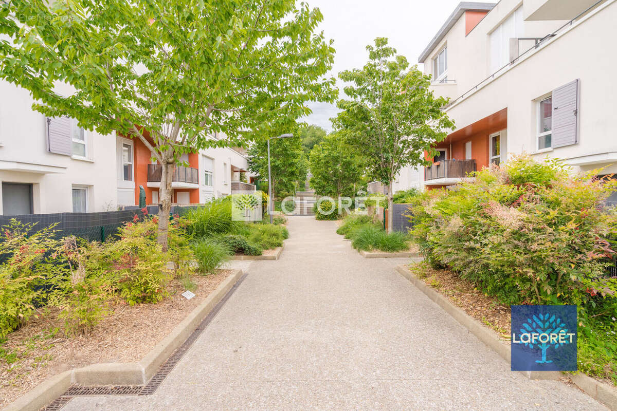 Appartement à VILLEMOMBLE