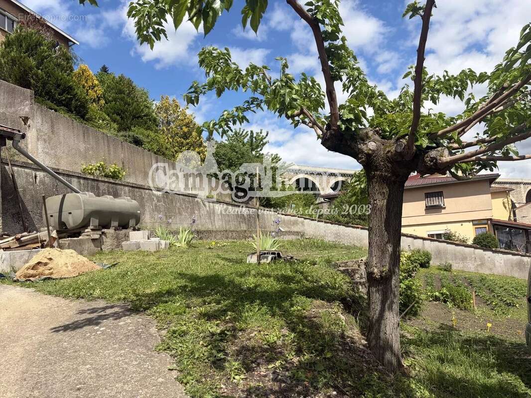 Terrain de 408 m² - photo 2